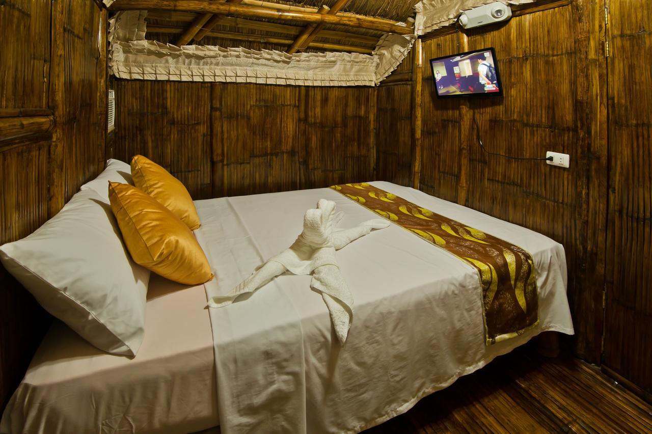Oyo 678 Blessie'S Bed And Breakfast Puerto Princesa Esterno foto