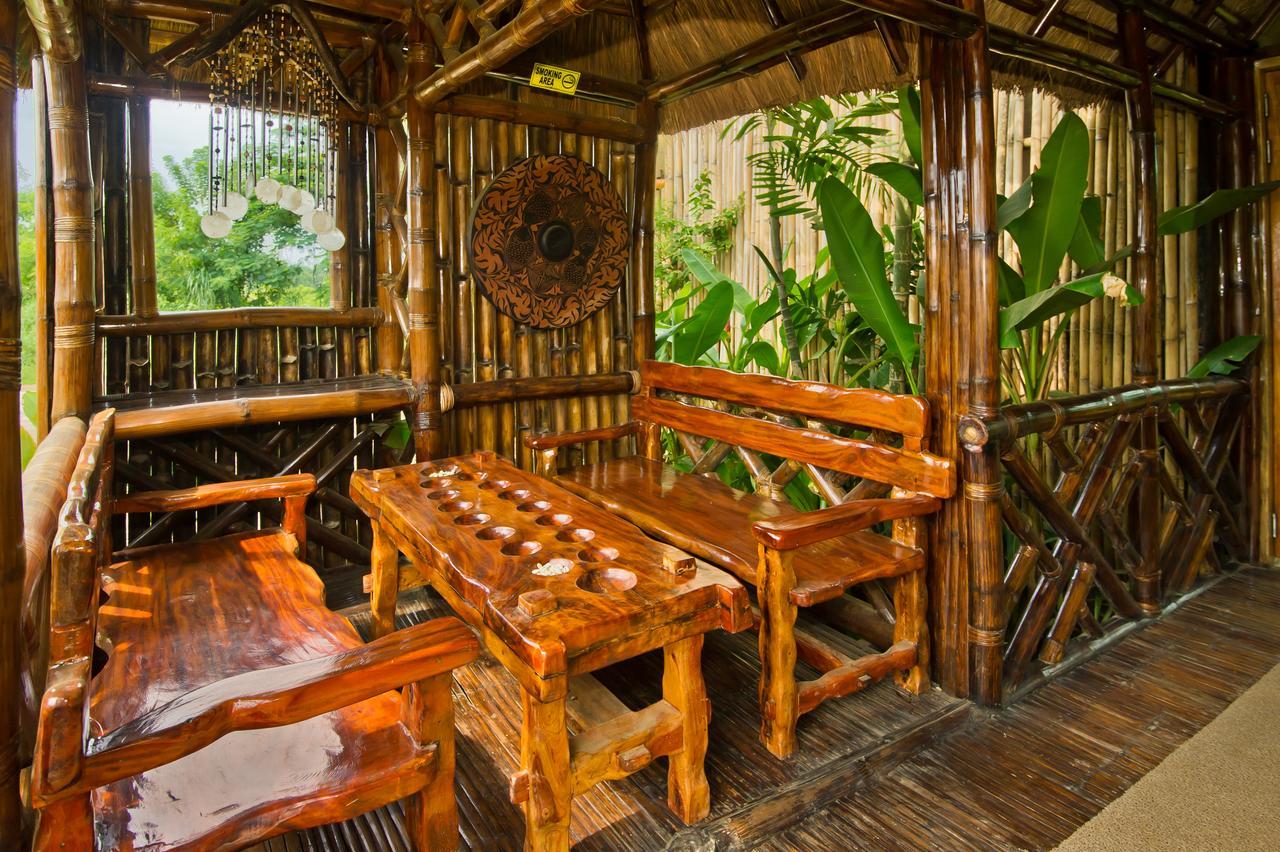 Oyo 678 Blessie'S Bed And Breakfast Puerto Princesa Esterno foto